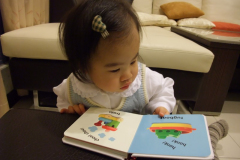 Hoy愛看書 - 1Y3m8d (20100122)