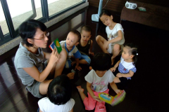 上英文課 - 1Y10m7d (20100820)